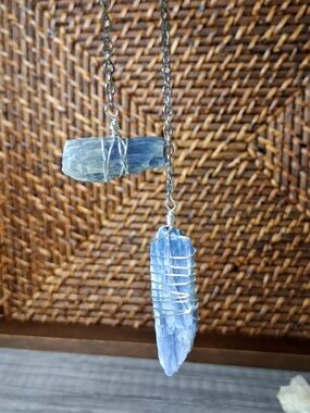 Crystal Dowsing Pendulum, Blue Kyanite